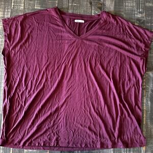 Edgely Boxy V-Neck T-Shirt Plus Size 2X Short Sleeve